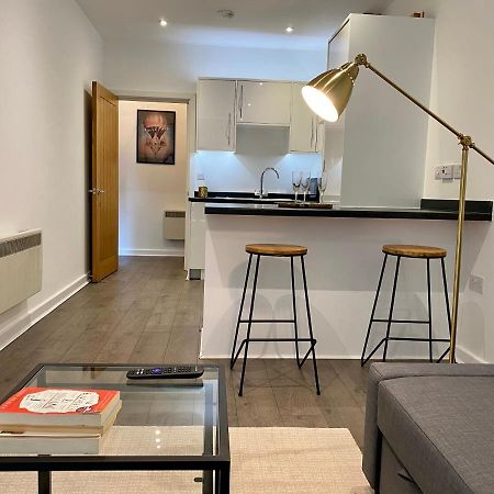 Stylish & Luxury Flat Croydon Exterior photo